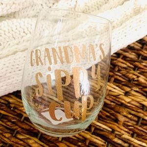 Perfect ✨ Grandma’s Sippy Cup✨ Wine Glass!